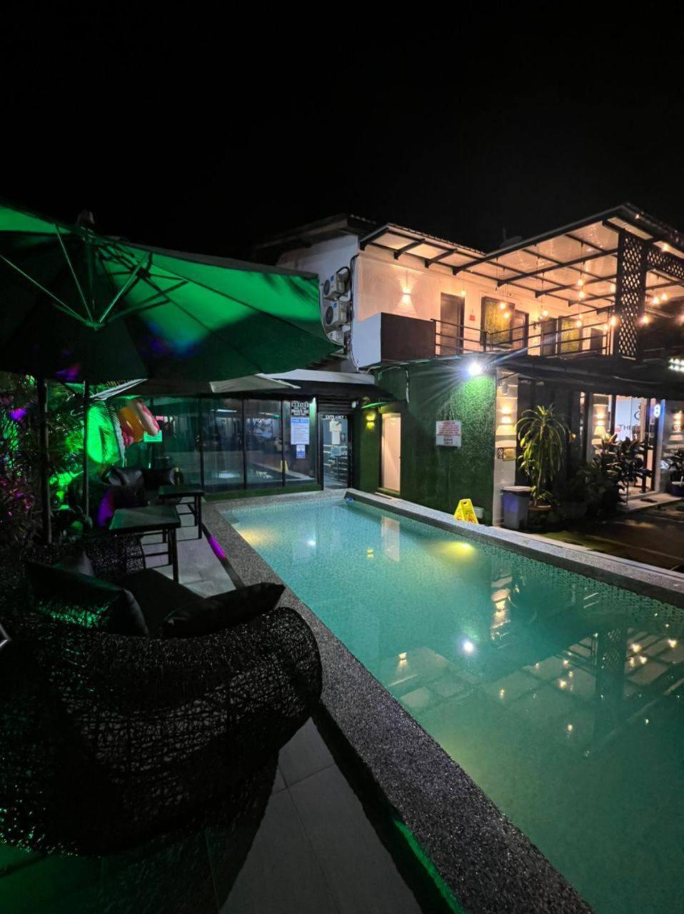 The Sky Inn Kuantan Esterno foto